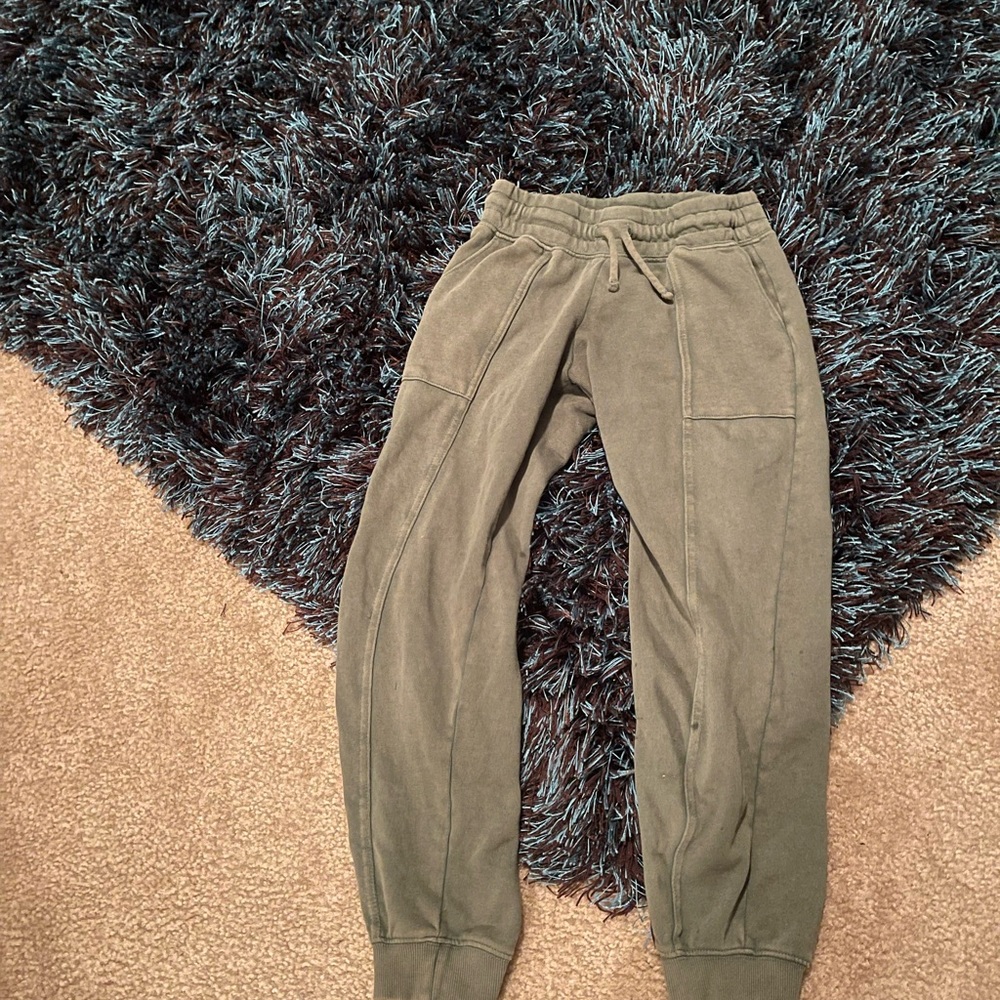 Green old navy jean joggers worn 2 times.